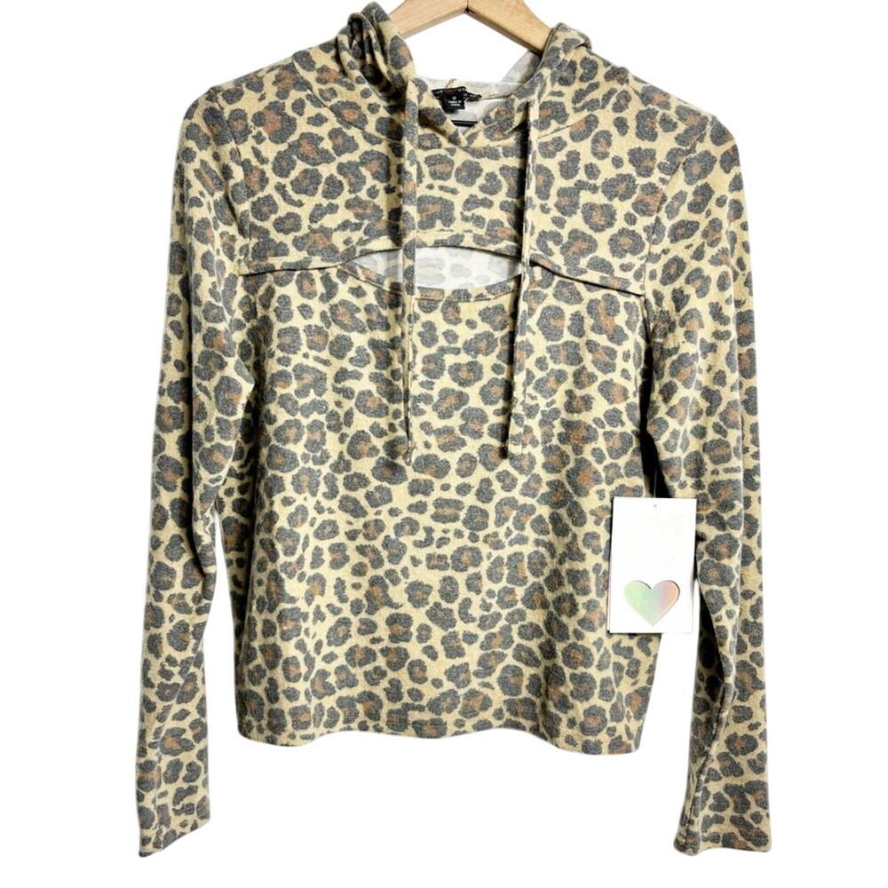 LOVE STREAK LEOPARD PRINT OPEN HOODIE SIZE MEDIUM SUPER SOFT AND COZY BRAND NEW